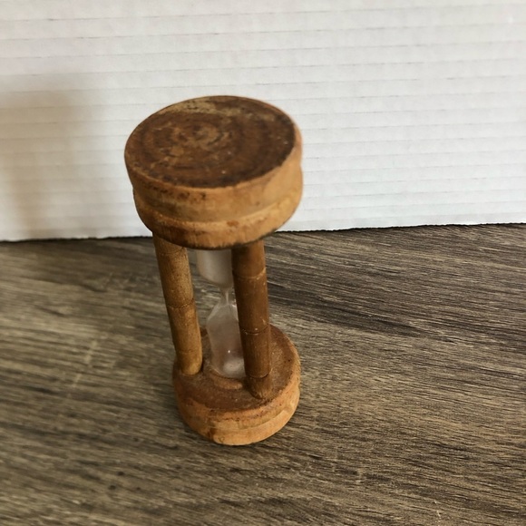 Vtg Rustic Wooden Hourglass - Picture 6 of 9